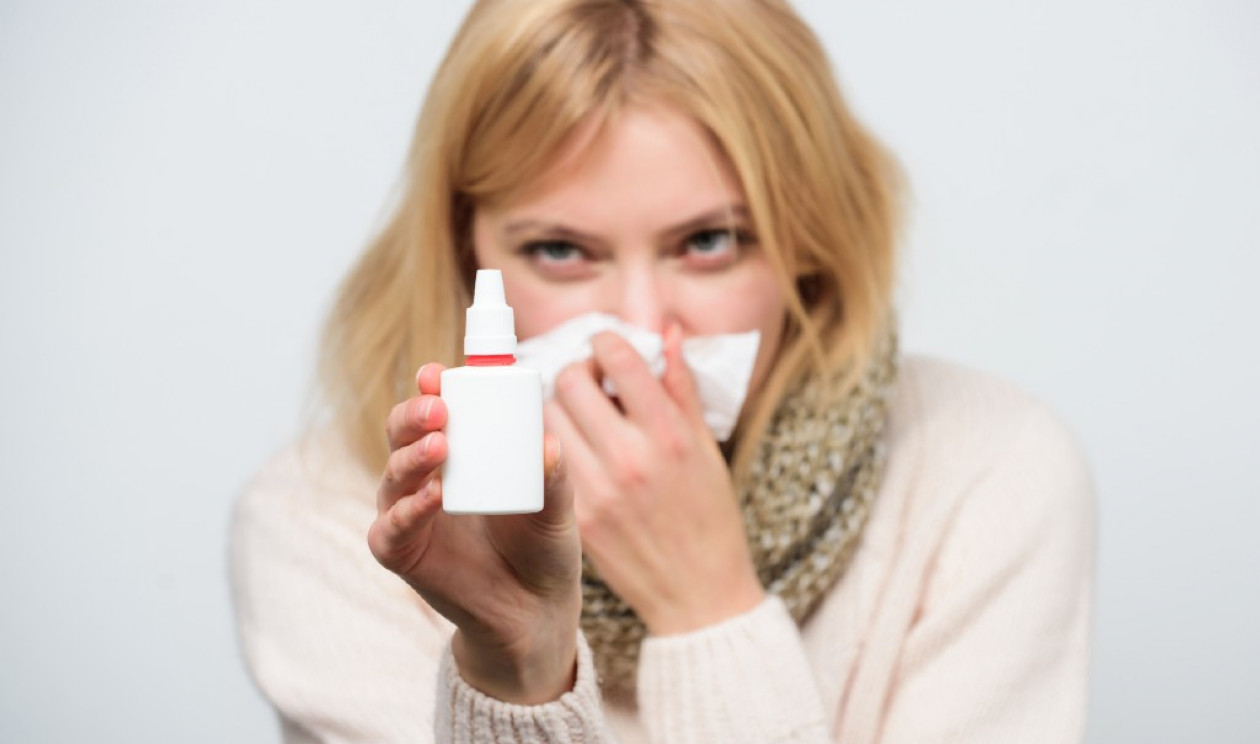 5 maneiras de controlar a crise de rinite alérgica